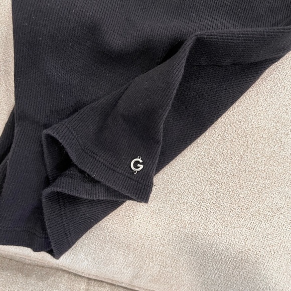 G by Guess halter tank top - Picture 1 of 10